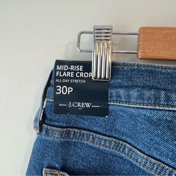NWT J. Crew Flare Crop Mid Rise Jeans in All Day Stretch - Picture 11 of 13